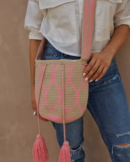 Mochila Wayuu Blue & Pink Mediana